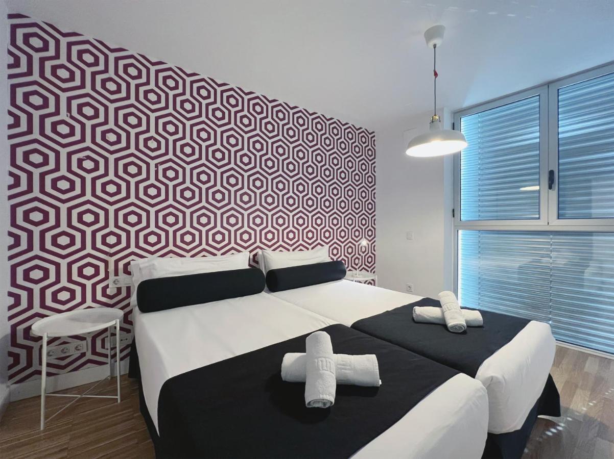 Stay U-Nique Apartments Pellaires Barcelona Bagian luar foto