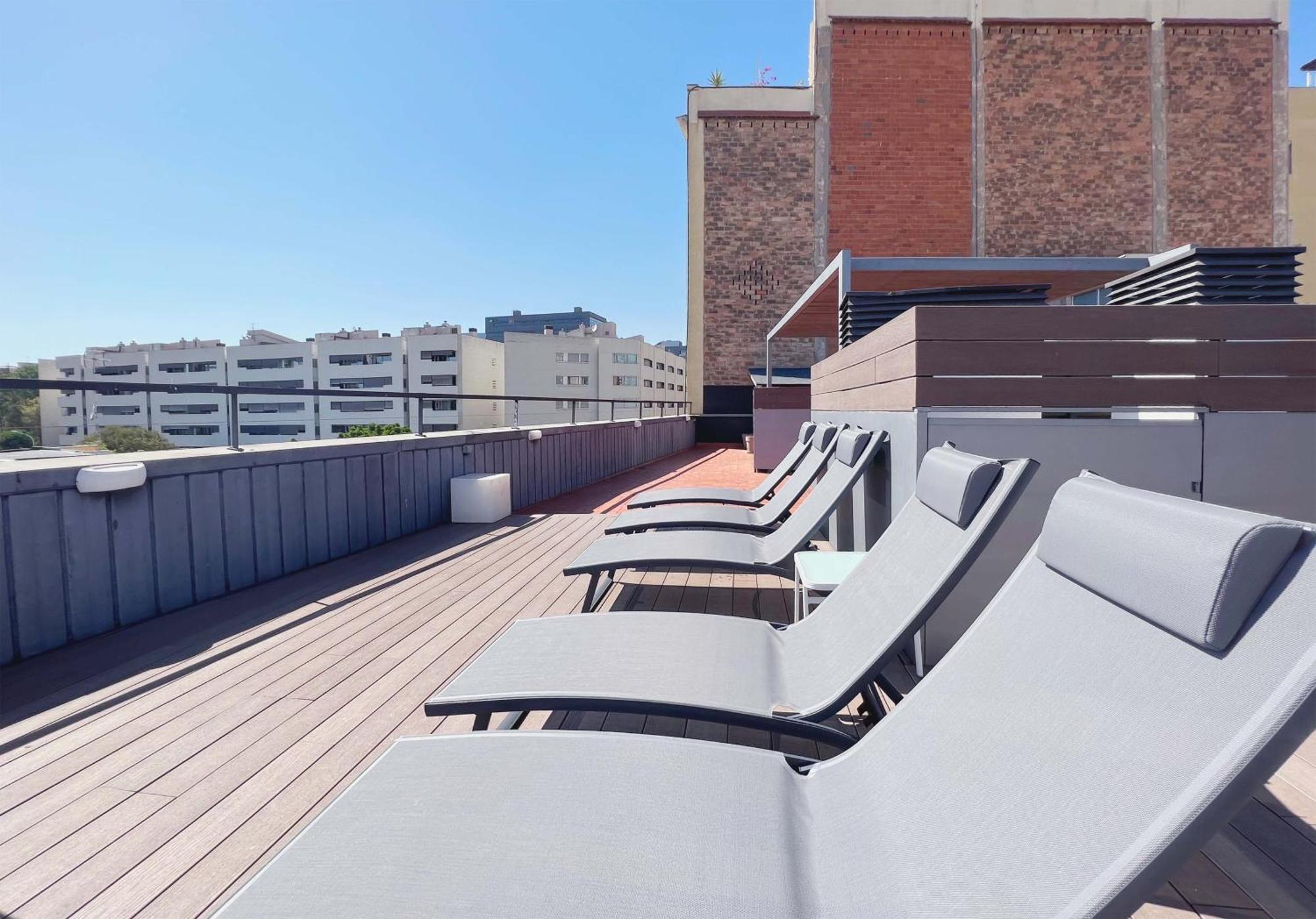 Stay U-Nique Apartments Pellaires Barcelona Bagian luar foto